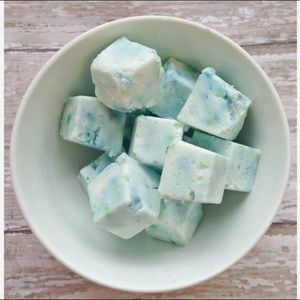 Sinus and allergy shower melts